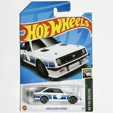 Load image into Gallery viewer, Hot Wheels Ford Escort RS2000 Retro Racers 1/10 004/250
